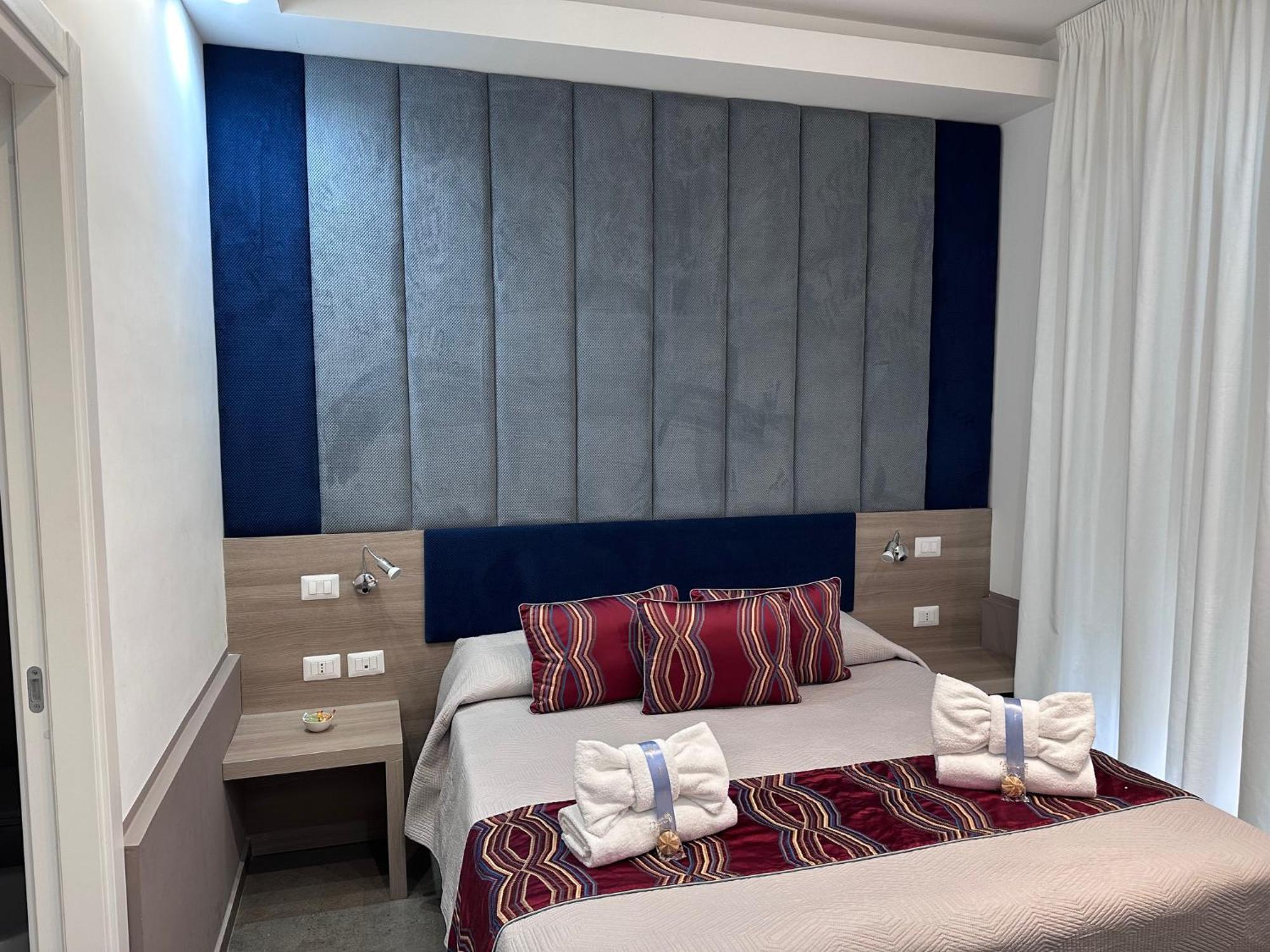 Regina Margherita Suite Naples Exterior photo